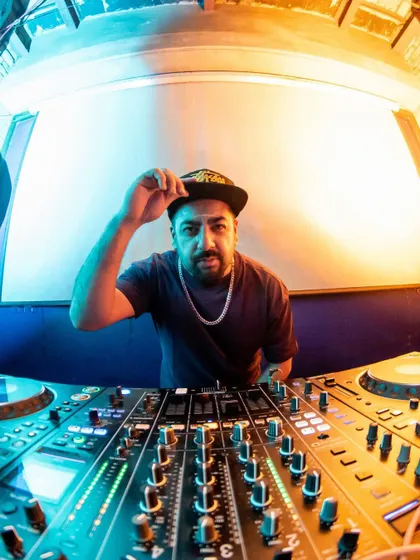 Another angle from my Thursday night residency at Roxy in Kolkata. The lighting, the sound, the crowd, it all comes together to create an unforgettable vibe.