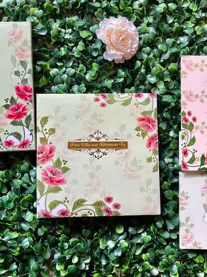 A cute and compact 5x5 inch floral invitation set, perfect for a more intimate gathering or as a separate invite for friends.