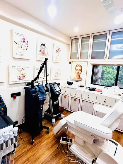 This photo showcases some of the advanced technology I have at my clinic. I am committed to staying at the forefront of dermatological science, integrating next generation lasers and AI-based analysis to ensure precision, safety, and perfection in every treatment.