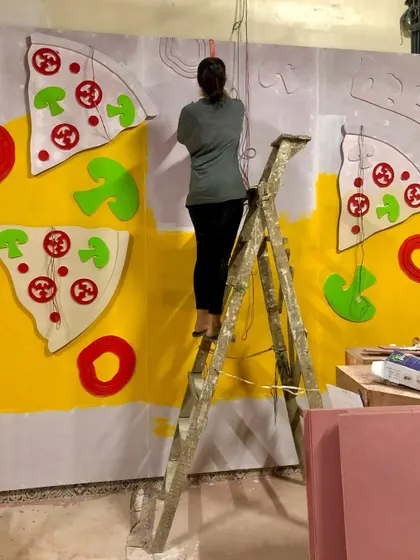Sometimes I paint pizza. This was a fun, quirky mural project for Octant Pizza at Seasons Mall, where I created textured, 3D pizza slices on the wall.