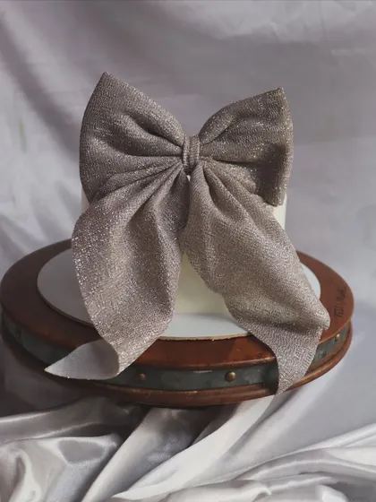 Another version of my bow cake, this time with a beautiful, shimmering silver bow.