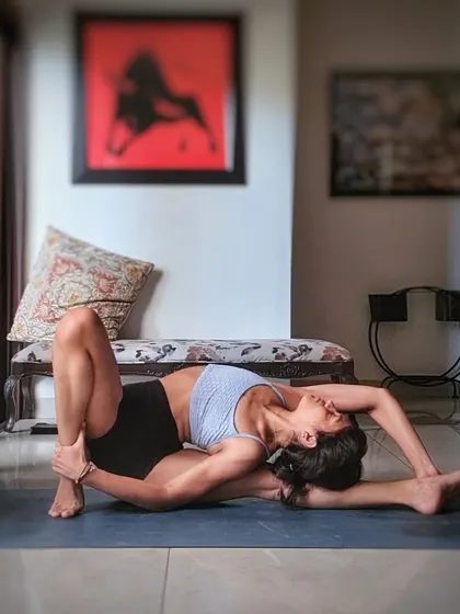 The final stage of my Parivrtta Janu Sirsasana progress. This deep side bend and twist is a testament to what commitment and dedication can achieve.