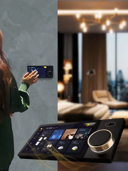 We put complete control at your fingertips with elegant and intuitive interfaces. This wall-mounted smart controller allows you to manage lighting, climate, audio, and video scenes with a simple touch or turn of the dial.