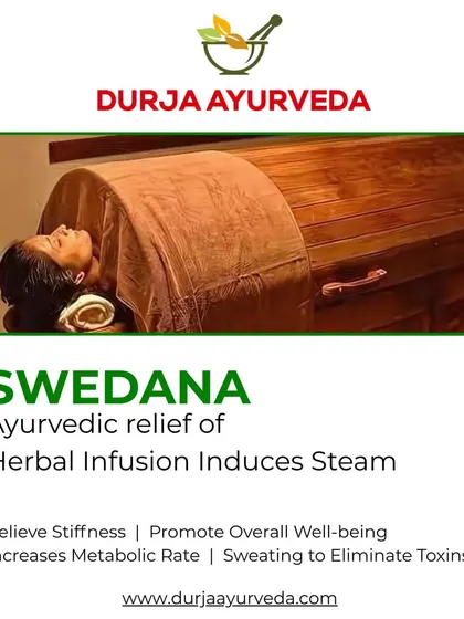 Swedana is an Ayurvedic herbal steam therapy that helps relieve stiffness, eliminate toxins through sweat, and increase the metabolic rate for overall well-being.