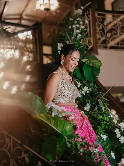 A breathtaking look for a cocktail event. The makeup was kept very natural to feel like her own skin, paired with a sleek ponytail. This ensures the bride feels comfortable and can enjoy her event to the fullest while looking absolutely stunning.
