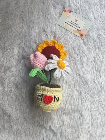 The "MOM" pot displayed with my business card. Every order that goes out is a piece of my dream, and I'm so grateful for your support.