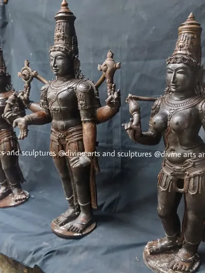 This image shows the wax models for a Balaji set, another name for Lord Vishnu, along with Sridevi and Bhoodevi. The dark, smooth surface of the wax allows for sharp, precise detailing that defines our craft.
