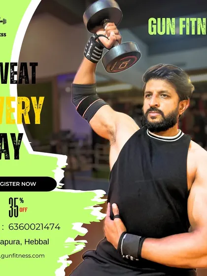 A demonstration of a single arm dumbbell press, great for building shoulder strength and stability. I guide members on proper form to maximize results and prevent injury.