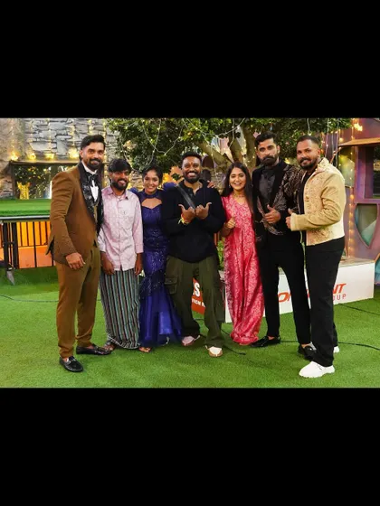 Posing with the six finalists of Bigg Boss Season 11 inside the house after choreographing their finale performances. It was a pleasure working with this talented group.