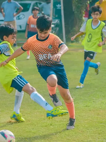 Close control in tight spaces. This is where technical skill really shines, even with parents watching intently.