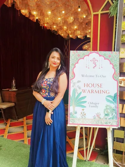 Ready to host the housewarming event for the Chhajer family. A new home is a major milestone, and I was thrilled to help them celebrate this new chapter with their friends and loved ones.