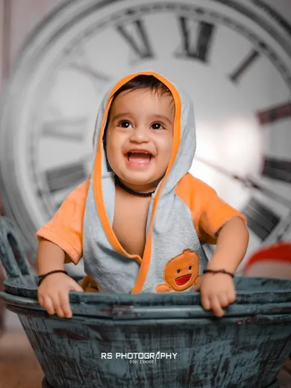 A collection of our fun and bubbly bathtub photos. This theme allows for playful and candid shots, with props like rubber ducks and cozy robes to complete the look.