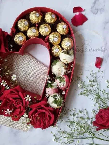 My classic Valentine's Day hamper with roses, chocolates, and strawberries. It's the perfect all-in-one gift for your special someone.