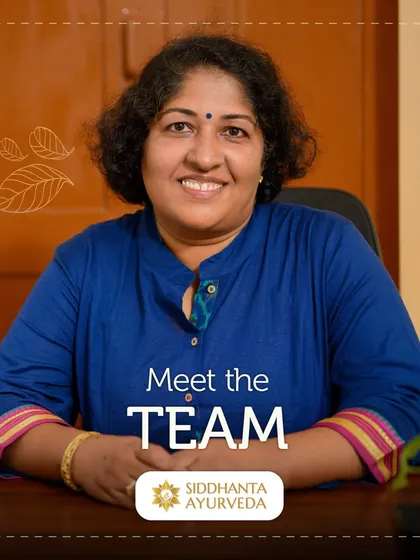 This is a portrait of myself, Dr. S B Sowmya. As an experienced Ayurvedic consultant and professor, my goal is to listen compassionately and apply my knowledge in Kayachikitsa to help you find lasting relief from your health concerns.