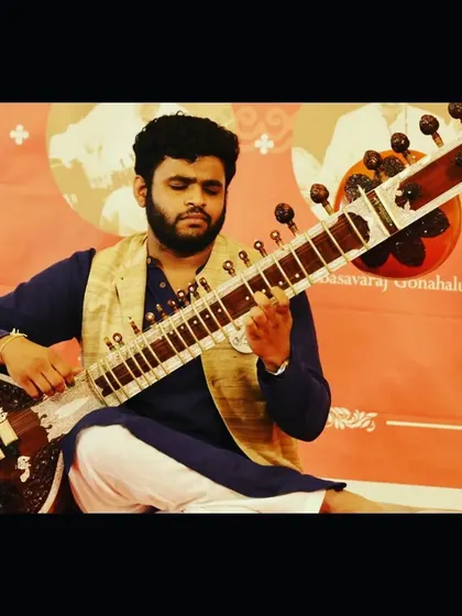 A shot from the Gurupoornima '22 concert, an event where students pay musical tribute to their teachers.