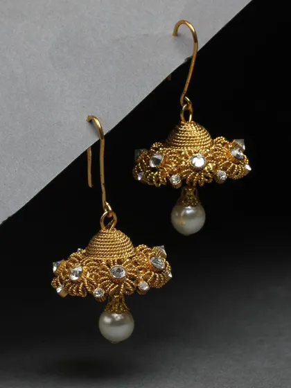 If we find anything interesting, it means somebody was involved with a lot of interest. These golden U-pin jhumkas are a testament to that passion.