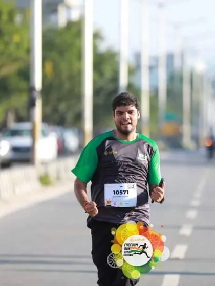 The look of determination on a runner's face during our Freedom Run event. These community gatherings are a fantastic way to test your training and connect with fellow fitness enthusiasts.