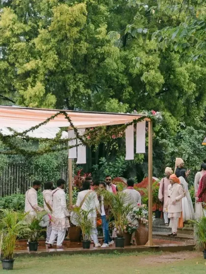 Even unexpected rain can't stop a celebration. The baraat for Ayesha and Abhishek's wedding continued with joy and energy, a testament to our ability to manage any situation and keep the spirit alive.