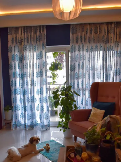 Summer vibes in the living room. These beautiful custom block print curtains add a refreshing and airy feel, perfect for the warmer months.