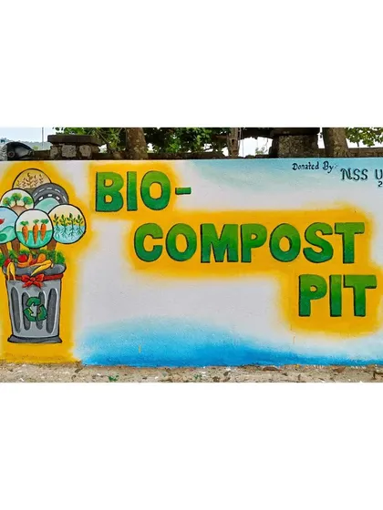 An identical shot of the finished Bio-Compost Pit mural. The clear, colorful design makes the message about composting and recycling easily understandable for everyone who passes by.