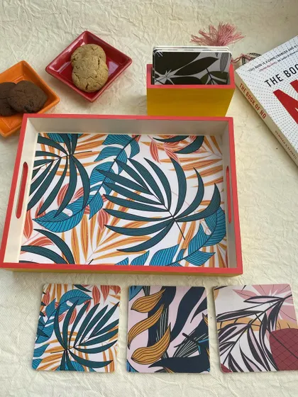 Another look at the beautiful and functional tray and coaster set.