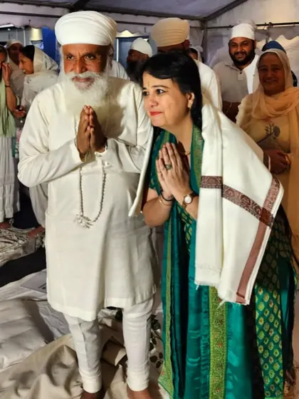 Honoured to receive the blessings of Sri Satguru ji after my tabla solo performance for South Asian Arts UK in Leeds. The spiritual connection forged through music is a profound blessing.