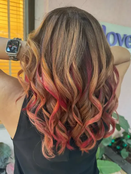 The back view of this flaming red and blonde look. The colors are so vibrant and fun. (No filter)