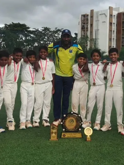 Another shot of our victorious U-10 team, celebrating their win by 36 runs in the Eventistic Ventures Tournament final.