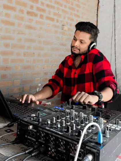 Setting up my laptop and mixer for a gig. This is the prep work that goes into every flawless performance.