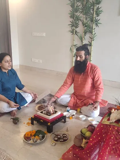 Another glimpse of a Hawan Pujan at one of our centers. We seek blessings and express gratitude through this ancient and powerful practice.
