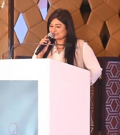Another shot from the podium at the Quoraverse event. I am adept at presenting for digital and media industry events.