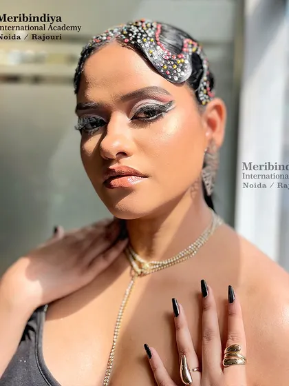 A sun-kissed shot of the jeweled retro hairstyle, showing how different lighting can enhance the look.