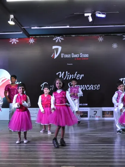 The youngest performers of our studio during their grooming kids dance performance.