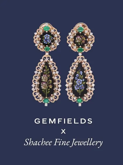 A feature from our partners at Gemfields, showcasing my micromosaic earrings. These pieces are perfect for adding character to any look, combining fine jewelry with the ancient art of micromosaic.