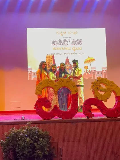 Receiving a token of appreciation at St. Joseph’s University College. Judging events that celebrate Kannada culture and dance is something I am deeply passionate about 💫