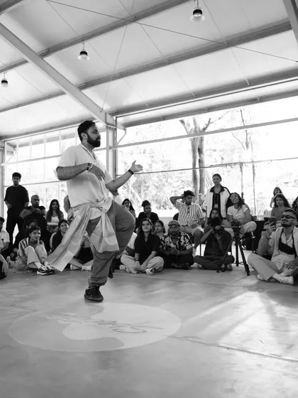 A black and white shot from the battles at Spectra, capturing a moment of intense focus.