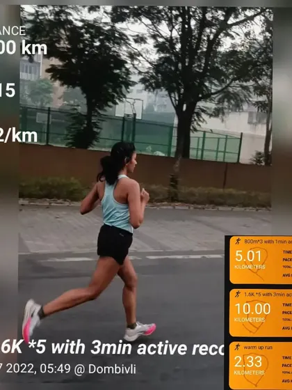 A 10km interval session. If you're confident, you can pull off anything. This workout hit a 4:32/km pace.