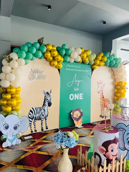 A detailed shot of the modern jungle theme, highlighting the clean lines and cute animal cutouts.