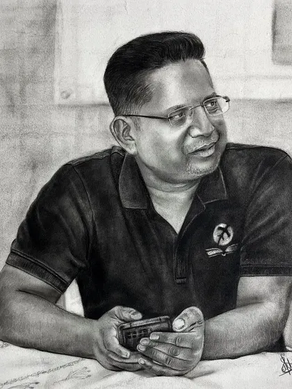 This charcoal drawing was a commissioned piece. My goal was to create a natural, candid portrait, focusing on the subtle expression and the details of the clothing and hands.