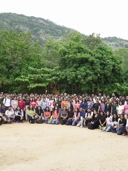 One final shot of the large and happy team. We are dedicated to making every corporate outing a resounding success.