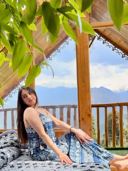 Another shot from the magical treehouse in Bahu, Himachal. The view from here was absolutely unreal, and I wanted to share that feeling of being above the clouds with my audience.