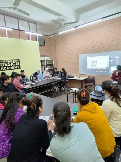 Another perspective of the interior contracts masterclass. I structure these sessions to be dense with information, covering everything from client agreements to vendor negotiations.