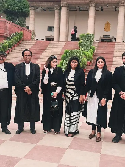 With my colleagues outside the Supreme Court. I always tell young lawyers to focus on actual learning, not just the show. Advocacy is a noble profession for those who fight for justice.