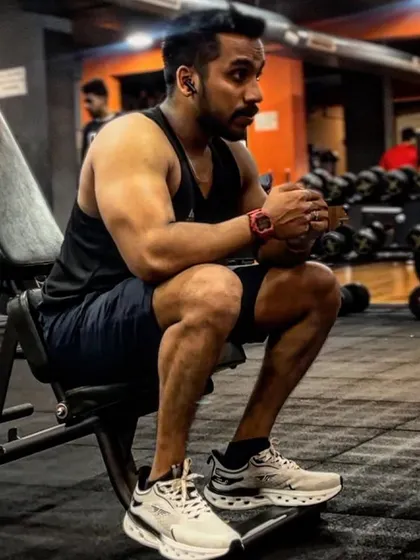 A color version of a moment of reflection. The intensity of the gym environment is where I feel most at home, constantly focused on the next lift.
