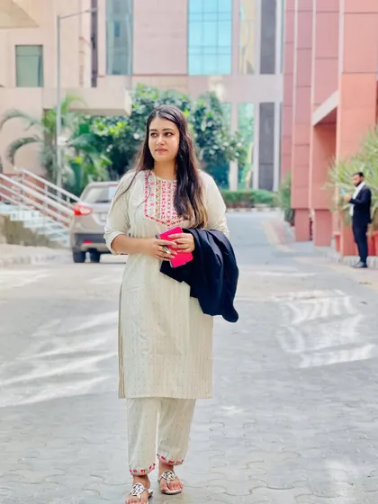 The best feeling is knowing I gave my all for my client. I believe in choosing a lawyer who will give their heart and strength to your case.