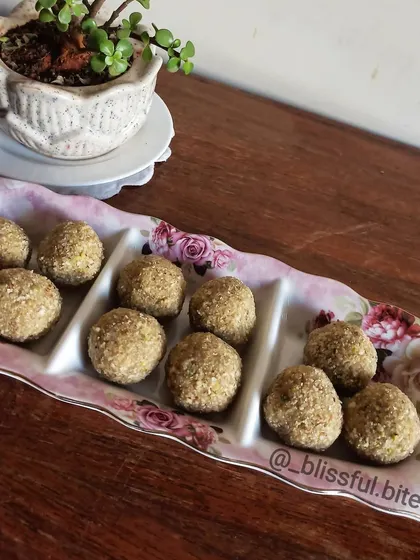 My famous Goandh Ke Laddu, packed with almonds, pistachios, and ghee. These nutrient-dense energy balls are a traditional and healthy treat.