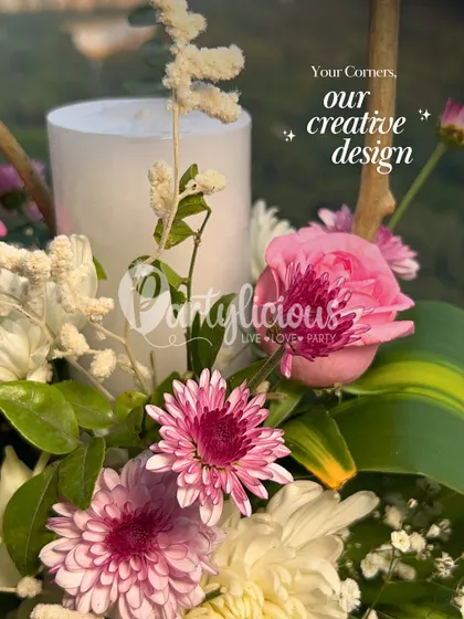 Your corners, our creative design. Even the smallest floral arrangement is crafted with care to bring beauty and life to your space.