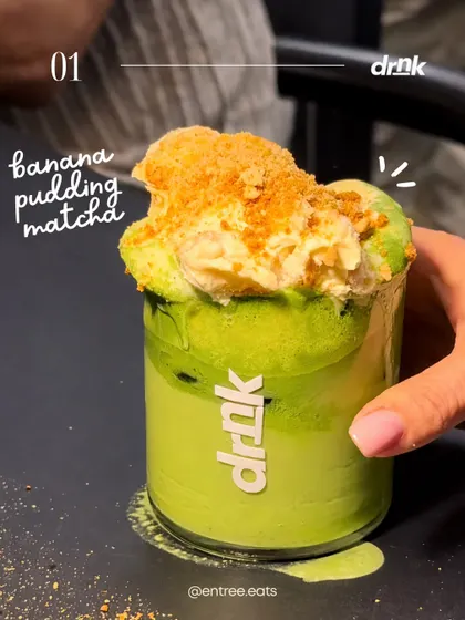 A Banana Pudding Matcha from drnk. This image highlights a unique and indulgent take on matcha, making it a must-try for enthusiasts.