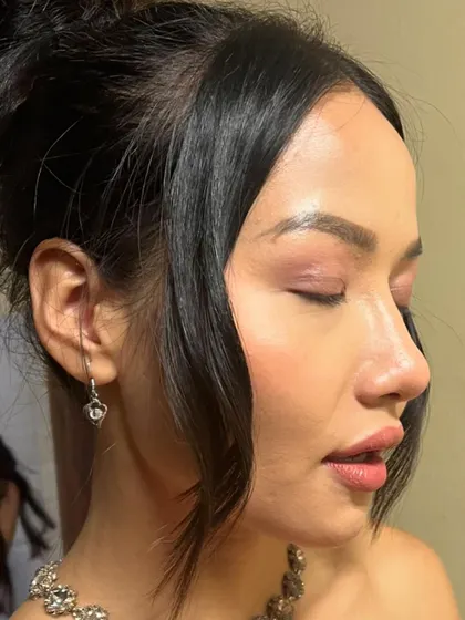 A duplicate image for context. A close-up with eyes closed to show the soft, pink-toned eyeshadow.