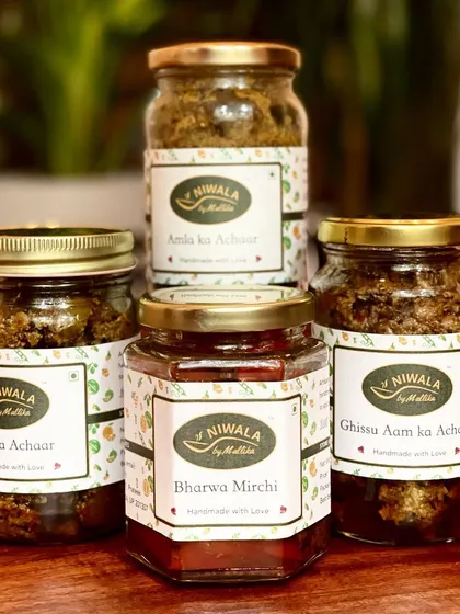 A beautiful family of my best-selling pickles, ready to find a new home. You can see my Amla ka Achaar, Ghissu Aam ka Achaar, classic Aam ka Achaar, and the fiery Bharwa Mirchi. Each one is made in small batches to ensure freshness.